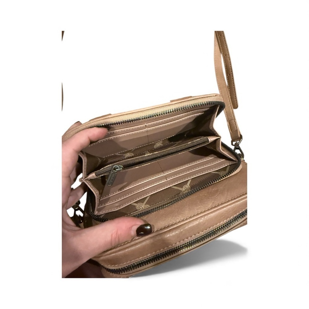 WRANGLER Beige and Olive Crossbody Bag - Picture 5 of 6
